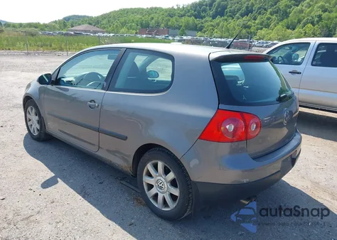 2007 Volkswagen Rabbit 2-Door из США, поврежденный, VIN WVWAR71K67W100985